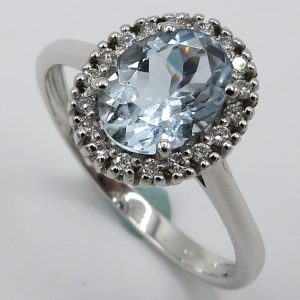 Anello Acquamarina e Diamanti