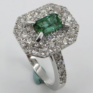 Anello Smeraldo e Diamanti